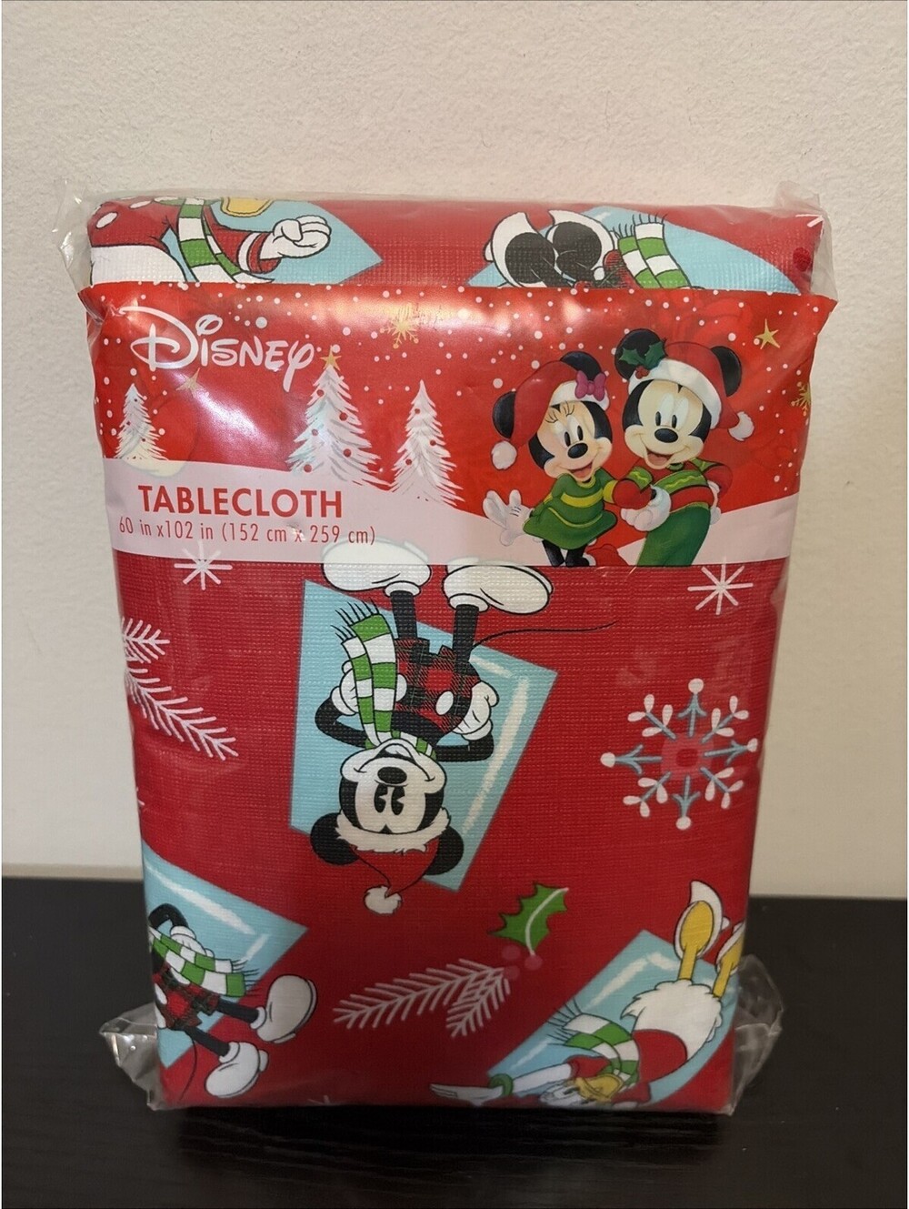 Disney Christmas 60 x 102 Tablecloth new sealed in the package